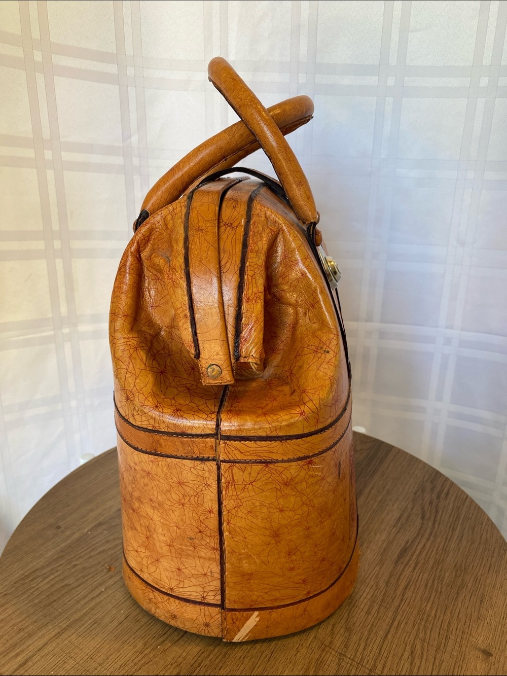 Vintage Hand Tooled Doctor Bag Doctors Medicine Bag Leather Handbag Purse - Picture 6 of 13